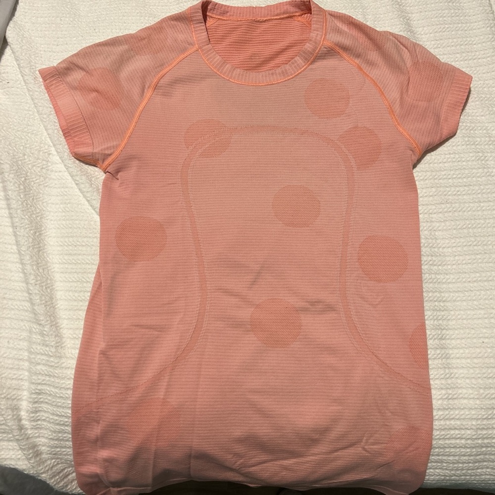 Swiftly tech lulu tee!